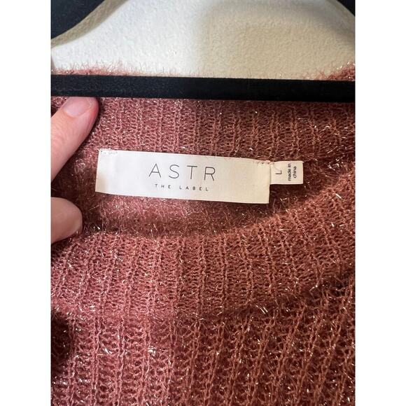 ASTR THE LABEL luxury high end Maeve Pink Shimmer Sweater large - Picture 4 of 4